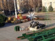 На Соборной площади в Черкассах начали установку новогодней елки