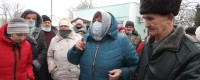 Против директора: на Черкащине родители не пустили детей в школу и вышли на протест
