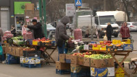 Торговлю на тротуарах по улице Смелянской запретят